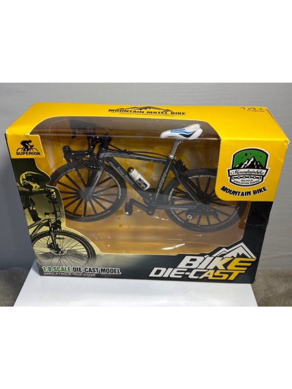 Die Cast Mountain Bike Model Simulation Toy With Realistic Details 1:8 Scale
